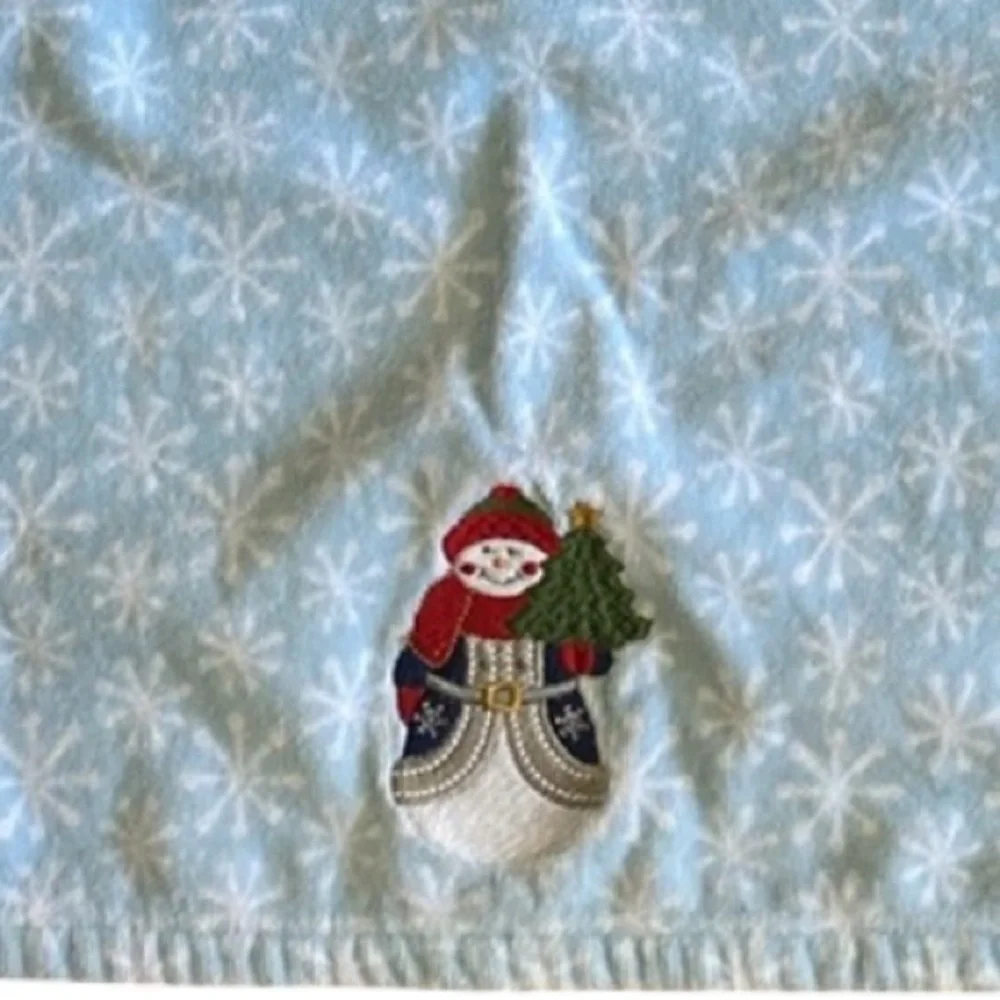 Jingles & Joy Embroidered Snowman Light Blue Hand Towels Set of 2